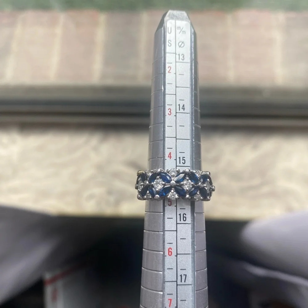 14k white gold diamond and sapphire ring might be EFFY with maker mark bh - Picture 8 of 12